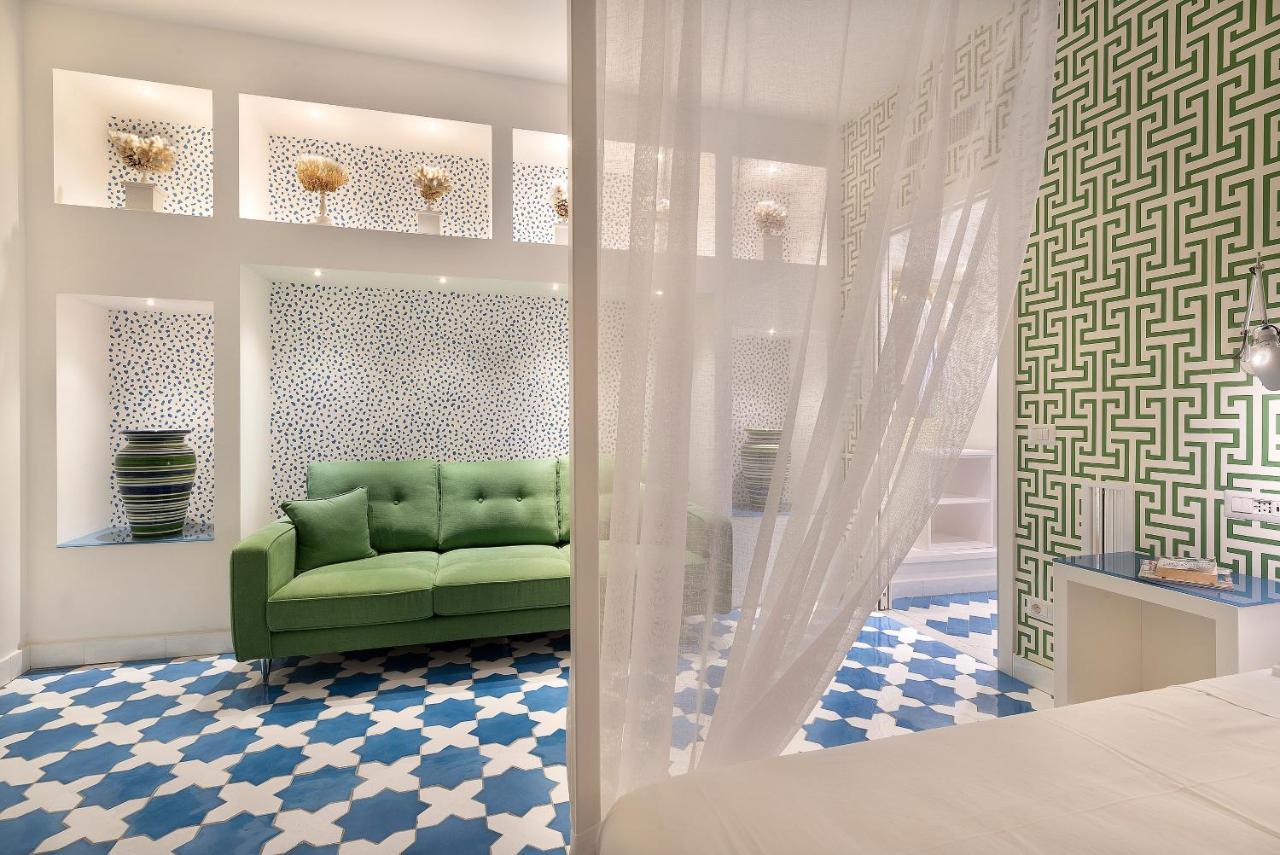 Luxury&Romantic Apartment With Balcony In Sorrento Exterior photo